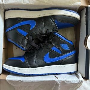 Air Jordan mid 5 youth Black and Blue Nike